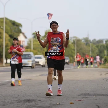 Runner Photo 6031902