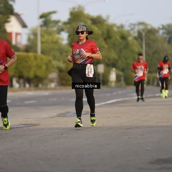 Runner Photo 6031928