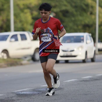 Runner Photo 6031960