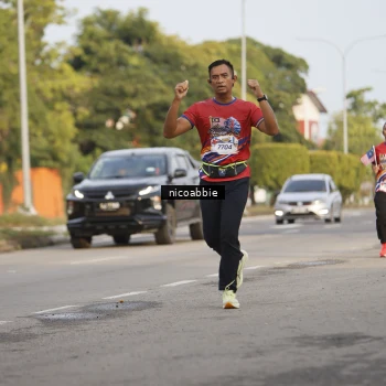 Runner Photo 6031991