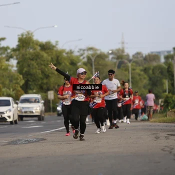 Runner Photo 6032028