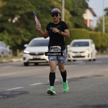 Runner Photo 6032031