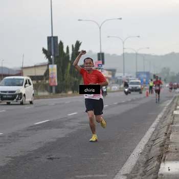 Runner Photo 6032045
