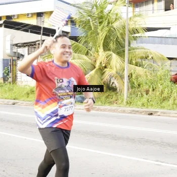 Runner Photo 6032095