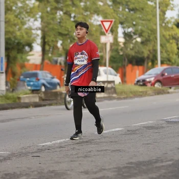Runner Photo 6032102