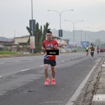Runner Photo 6032166