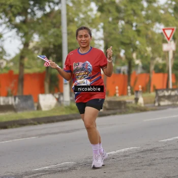 Runner Photo 6032245