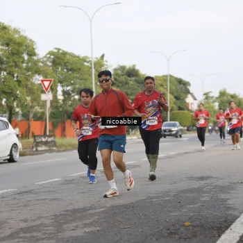 Runner Photo 6032248