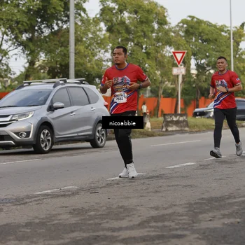 Runner Photo 6032262