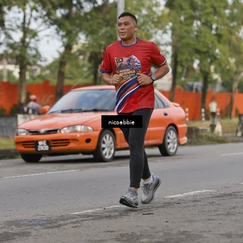 Runner Photo 6032265