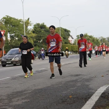 Runner Photo 6032281