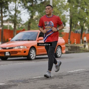 Runner Photo 6032292