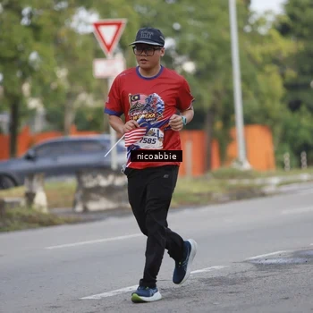 Runner Photo 6032298