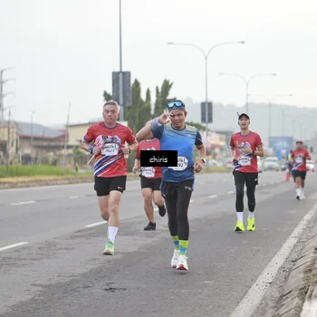 Runner Photo 6032323