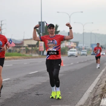 Runner Photo 6032356