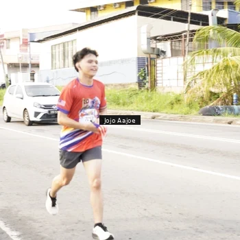 Runner Photo 6032357