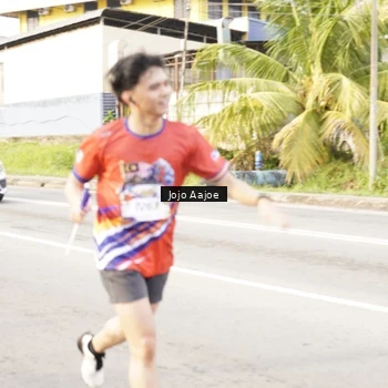 Runner Photo 6032367