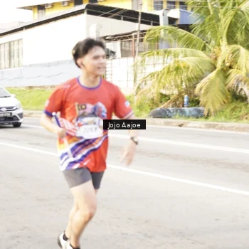 Runner Photo 6032383