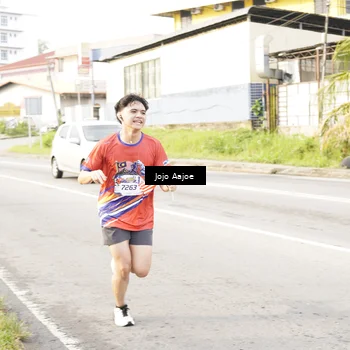 Runner Photo 6032398