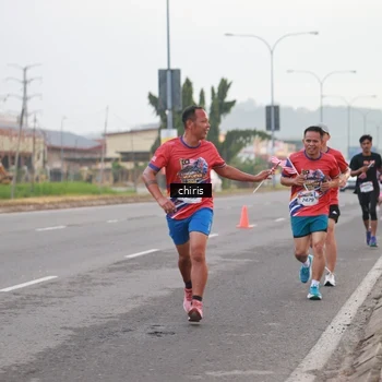Runner Photo 6032435
