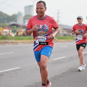 Runner Photo 6032445