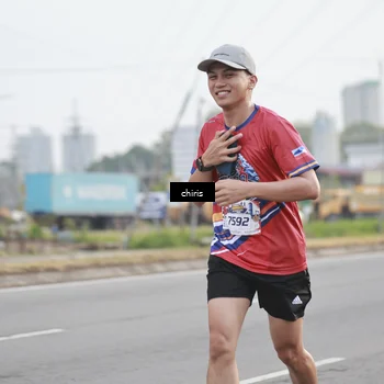 Runner Photo 6032475