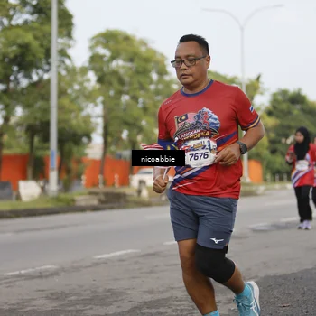 Runner Photo 6032495