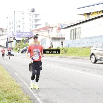Runner Photo 6032501