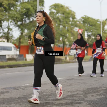 Runner Photo 6032512