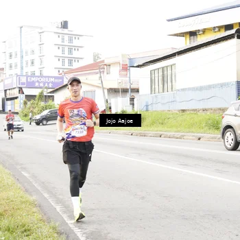 Runner Photo 6032515