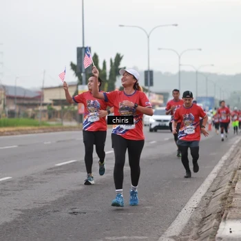 Runner Photo 6032533