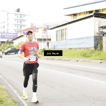 Runner Photo 6032554