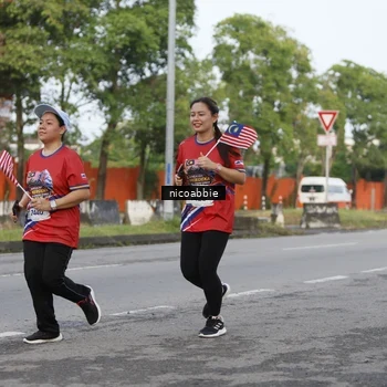 Runner Photo 6032559