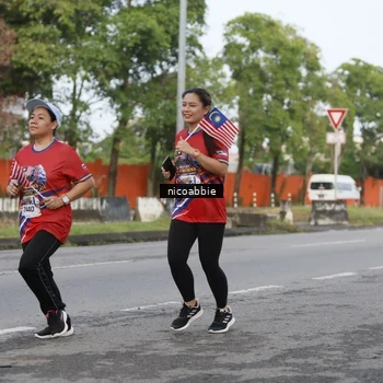 Runner Photo 6032587