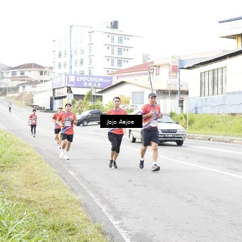 Runner Photo 6032624