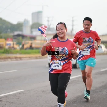 Runner Photo 6032630