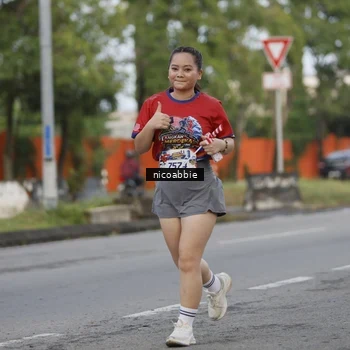 Runner Photo 6032640