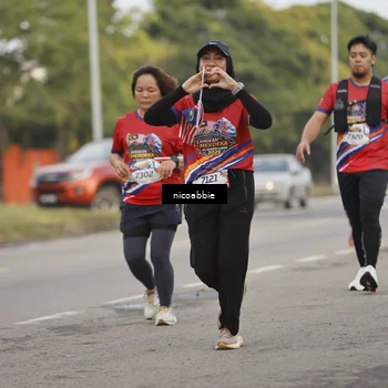 Runner Photo 6032665