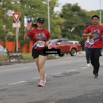 Runner Photo 6032670