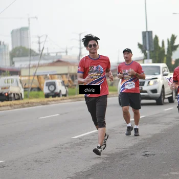Runner Photo 6032677