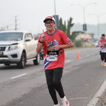 Runner Photo 6032715