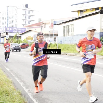 Runner Photo 6032761