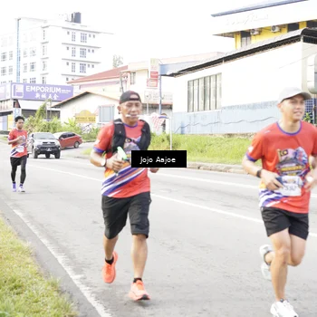 Runner Photo 6032768