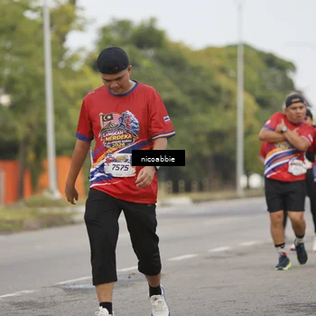 Runner Photo 6032784