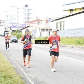 Runner Photo 6032796