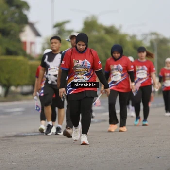 Runner Photo 6032803