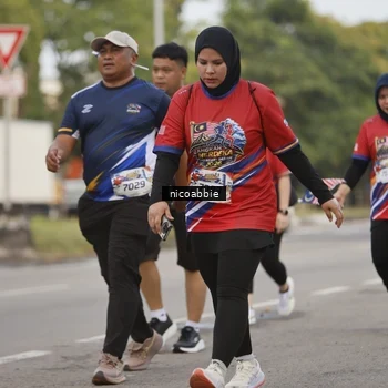 Runner Photo 6032810
