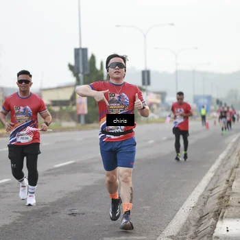 Runner Photo 6032825
