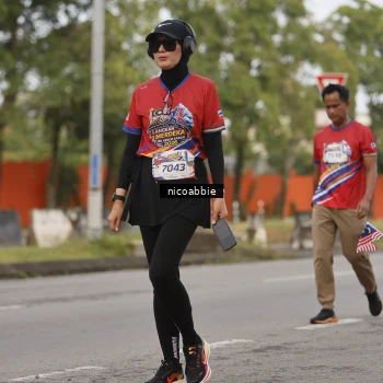 Runner Photo 6032836