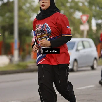 Runner Photo 6032840
